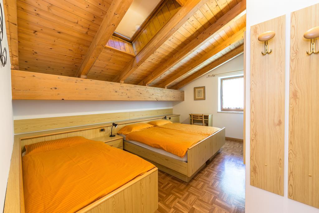 Appartamenti Cesa Crepa Neigra Canazei Εξωτερικό φωτογραφία