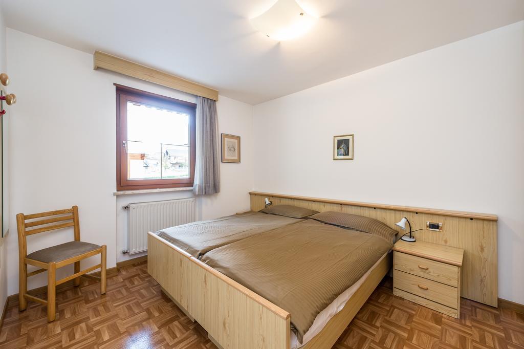 Appartamenti Cesa Crepa Neigra Canazei Εξωτερικό φωτογραφία
